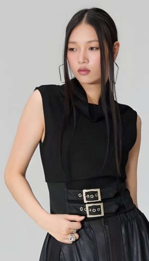 Beli Çift Kemer Detaylı Kolsuz Bluz