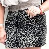 Leopar Desen Denim Kumaş Mini Etek - Görsel 2