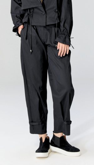 Paçaları Siyah Şerit Detaylı Cepli Bol Pantolon